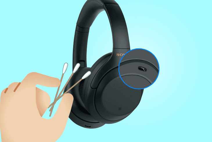 clean the headphones port